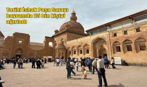 Tarihi İshak Paşa Sarayı bayramda 25 bin kişiyi ağırladı